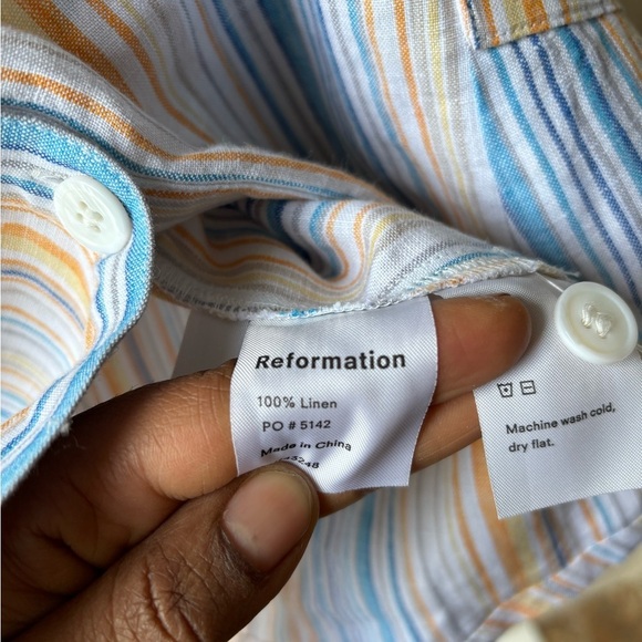 REFORMATION| Marbella striped linen off the shoulder dress| 12 - Picture 8 of 9